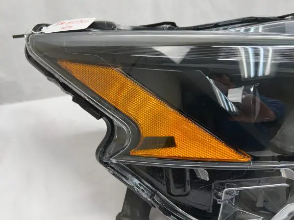 Nice 2023 2024 nissan altima full led black front right oem headlight 260109hf0c - Image 3