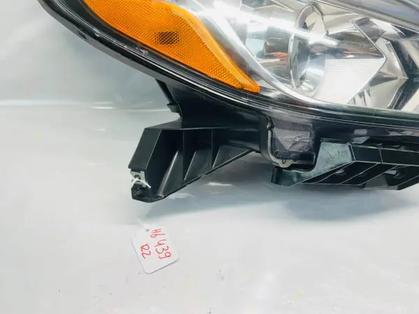 2016 2017 2018 NISSAN ALTIMA HALOGEN FRONT RIGHT OEM HEADLIGHT - Image 4