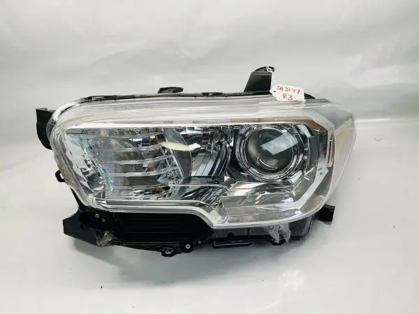 TABS 2016 2017 2018 2019 2020 2021 2022 TOYOTA TACOMA HALOGEN LEFT OEM HEADLIGHT