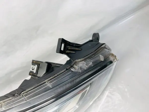 2016 2017 2018 NISSAN ALTIMA HALOGEN FRONT RIGHT OEM HEADLIGHT - Image 9
