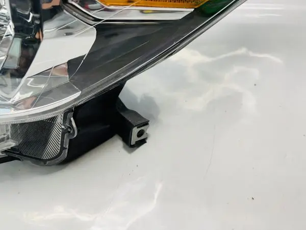 TABS 2016 2017 2018 2019 2020 2021 2022 TOYOTA TACOMA HALOGEN LEFT OEM HEADLIGHT - Image 4