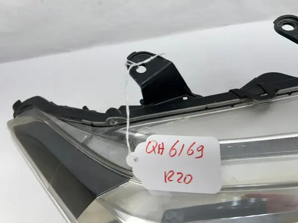 2016 2017 2018 2019 2020 2021 2022 toyota tacoma haloge led right oem headligh - Image 11