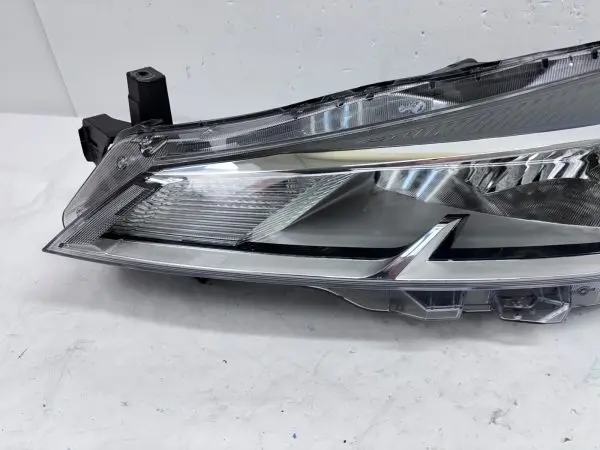 2021 2022 2023 NISSAN KICKS HALOGEN FRONT LEFT OEM HEADLIGHT 26010-5R00A - Image 2