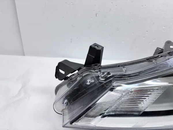 2021 2022 2023 NISSAN KICKS HALOGEN FRONT LEFT OEM HEADLIGHT 26010-5R00A - Image 3