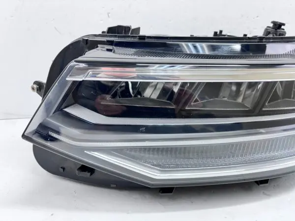 2022 2023 2024 VW TIGUAN LED FRONT LEFT OEM HEADLIGHT 5NL941035A - Image 8