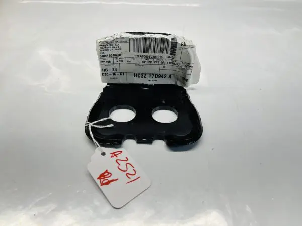 2017-2021 2022 Ford Super Duty OEM Rear Bumper Mounting Bracket HC3Z-17D942-A
