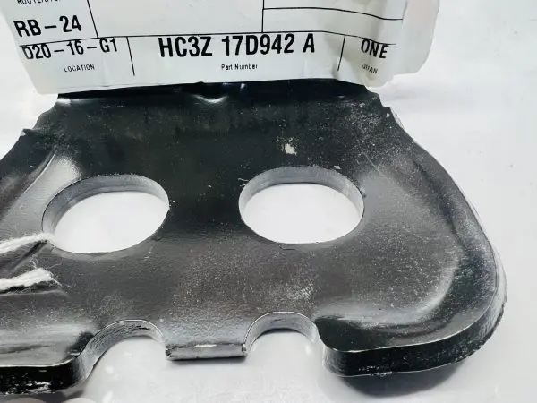2017-2021 2022 Ford Super Duty OEM Rear Bumper Mounting Bracket HC3Z-17D942-A - Image 4