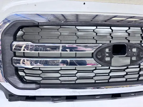 RL348200FASMAS 2024 2025 FORD F150 CHROME FRONT OEM GRILLE GENUINE - Image 4