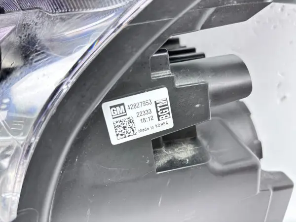 42827953  2021 2022 2023 CHEVY TRAIL BLAZER HALOGEN FRONT LEFT OEM HEADLIGHT - Image 3