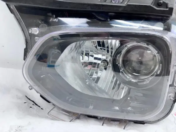 42827953  2021 2022 2023 CHEVY TRAIL BLAZER HALOGEN FRONT LEFT OEM HEADLIGHT - Image 10