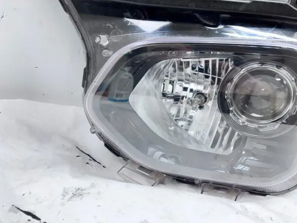 42827953  2021 2022 2023 CHEVY TRAIL BLAZER HALOGEN FRONT LEFT OEM HEADLIGHT - Image 11