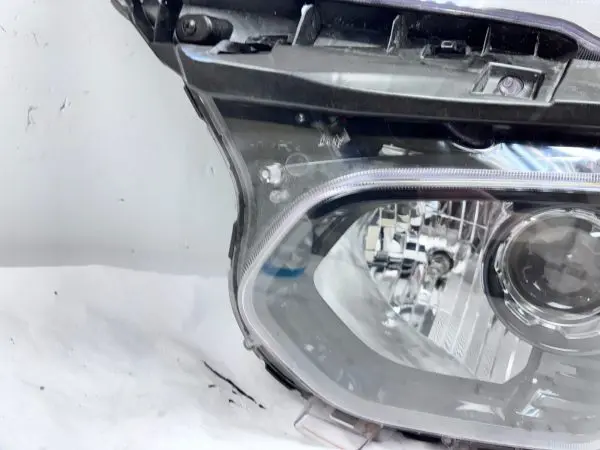 42827953  2021 2022 2023 CHEVY TRAIL BLAZER HALOGEN FRONT LEFT OEM HEADLIGHT - Image 12