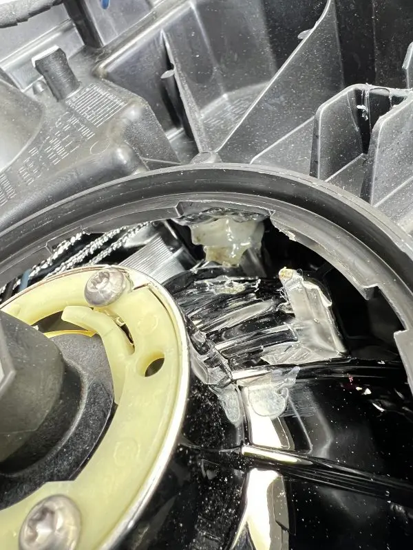 23380552 2014 2015 CHEVY SILVERADO 1500 HALOGEN FRONT LEFT OEM HEADLIGHT - Image 18