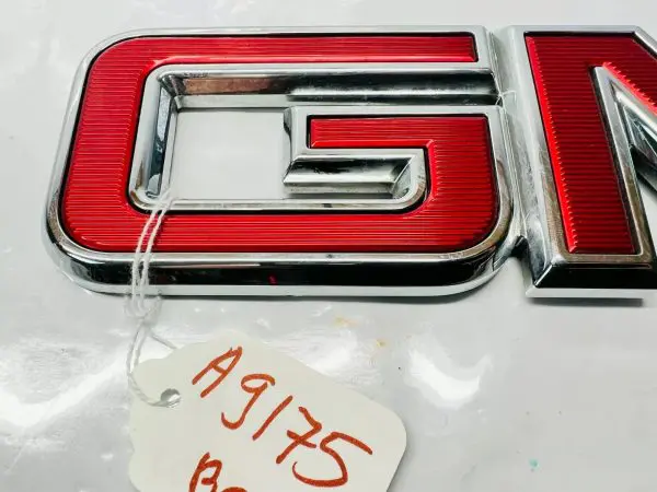 23122158 2014 2015 2016 2017 2018 2019 GMC SIERRA 15-21 CANYON REAR OEM EMBLEM - Image 3