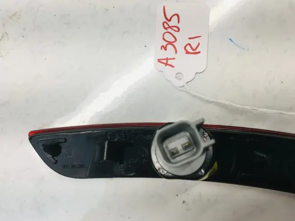 23126885 2016 2017 2018-2021 2022 2023 CHEVY CAMARO REAR LEFT OEM SIDE MARKER - Image 10