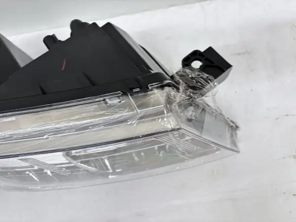 MINT 2009-2014 2015 2016 2017 2018 2019 2020 dodge journey front right headlight - Image 9