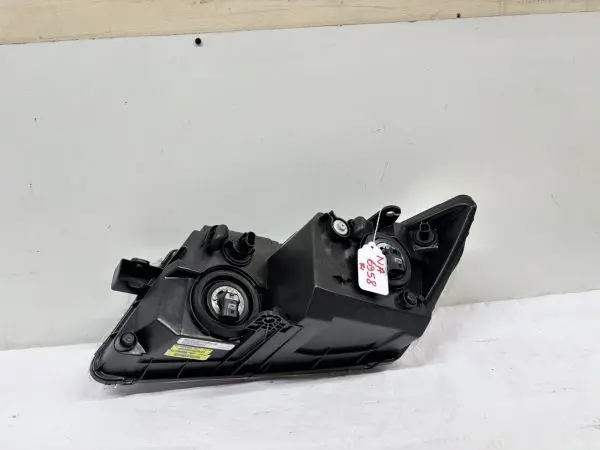 MINT 2009-2014 2015 2016 2017 2018 2019 2020 dodge journey front right headlight - Image 12
