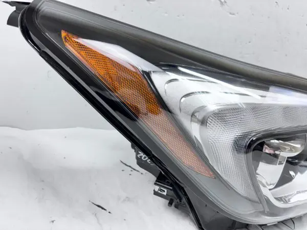 84486951  2019 2020 BUICK ENVISION LED FRONT RIGHT OEM HEADLIGHT - Image 10