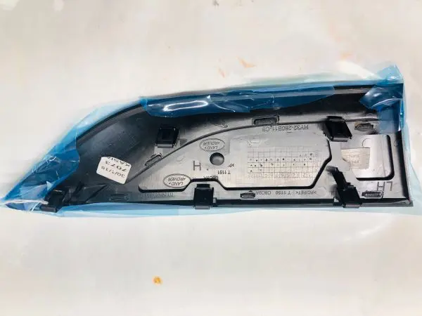 LAND ROVER DISCOVERY 5 L462 FENDER MOLDING TRIM LEFT FRONT OEM 2017 2018 2019 - Image 10