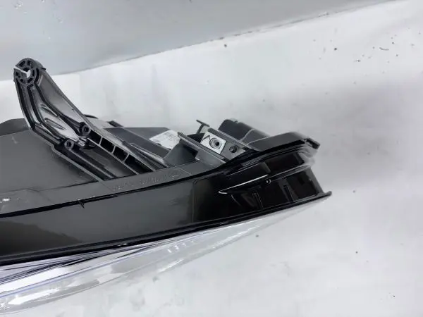 84486951  2019 2020 BUICK ENVISION LED FRONT RIGHT OEM HEADLIGHT - Image 16