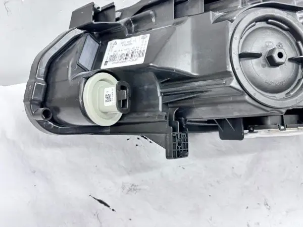 84486951  2019 2020 BUICK ENVISION LED FRONT RIGHT OEM HEADLIGHT - Image 20