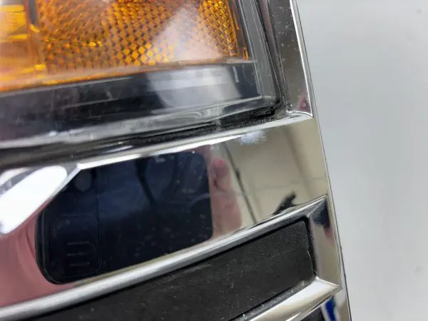 23172782 2014 2015 CHEVY SILVERADO 1500 HALOGEN FRONT LEFT OEM HEADLIGHT DAMAGED - Image 14