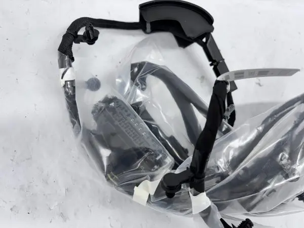 OEM 2024 SIERRA 2500 3500 SILVERADO 2500 3500 REAR TAIL GATE HARNESS 86803928 - Image 5