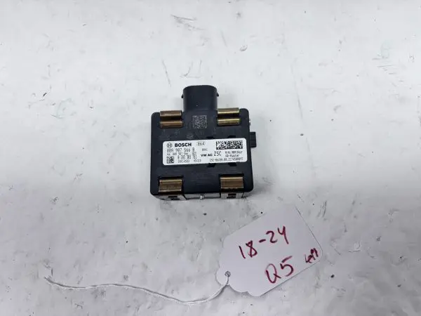 80a907566b 2018-2021 2022 2023 2024 AUDI Q5 SQ5 REAR RIGHT OEM BLIND SPOT RADAR