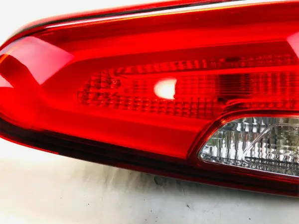 2014 2015 2016 KIA FORTE INNER REAR LEFT OEM TAIL LIGHT GENUINE - Image 7