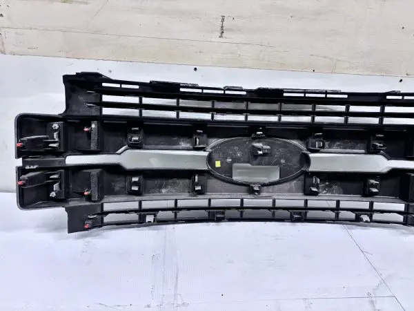2017 2018 2019 FORD SUPER DUTY F250 F350 LARIAT CHROME FRONT OEM GRILLE GENUINE - Image 16