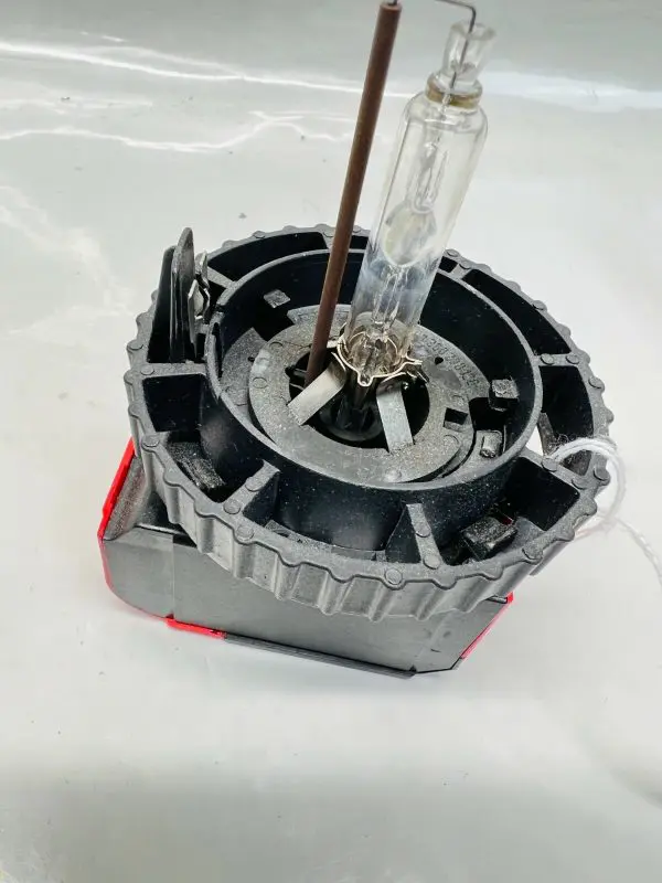 1307329076 GENUINE XENON HID BULB IGNITER BALLAST BULB  VW JETTA GLI GTI BMW - Image 4