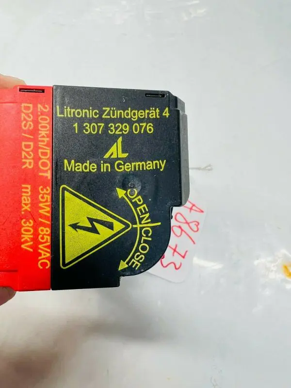 1307329076 GENUINE XENON HID BULB IGNITER BALLAST BULB  VW JETTA GLI GTI BMW - Image 9