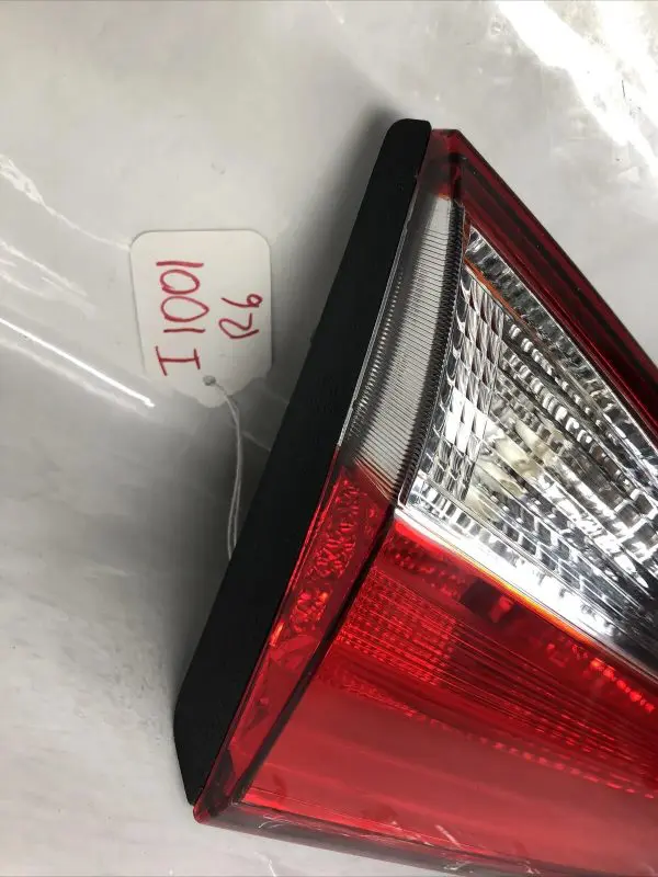 2014 2015 2016 KIA FORTE INNER REAR LEFT OEM TAIL LIGHT GENUINE - Image 11