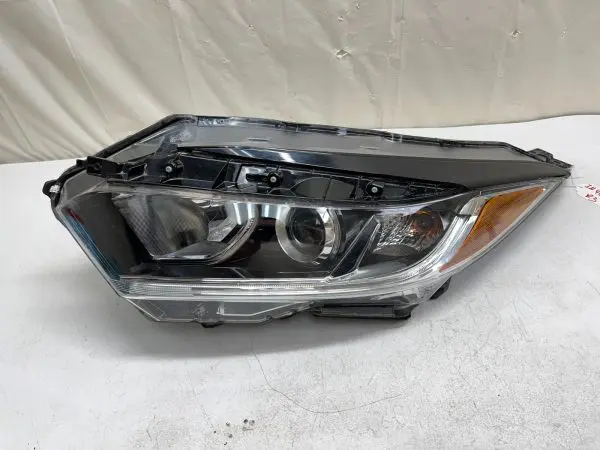 2019 2020 2021 HONDA HRV HALOGEN LED FRONT LEFT OEM HEADLIGHT