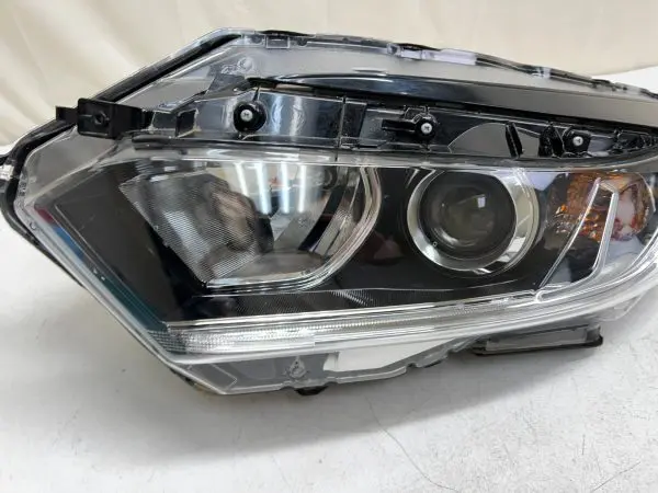 2019 2020 2021 HONDA HRV HALOGEN LED FRONT LEFT OEM HEADLIGHT - Image 3