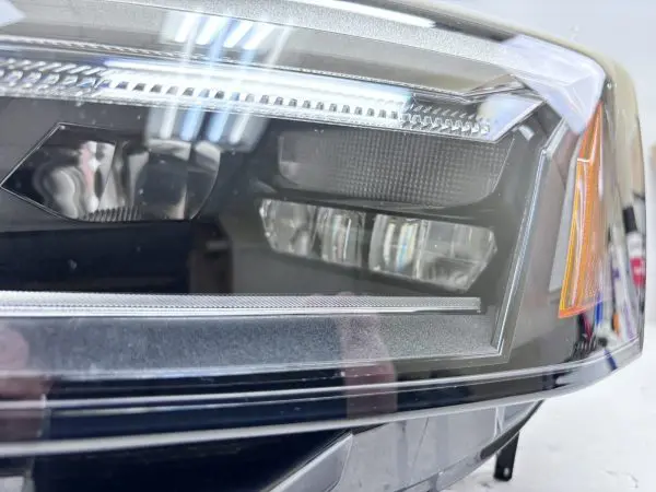NICE OEM 8W6941011B 2020 2021 2022 2023 2024 AUDI A5 S5 LED FRONT LEFT HEADLIGHT - Image 8
