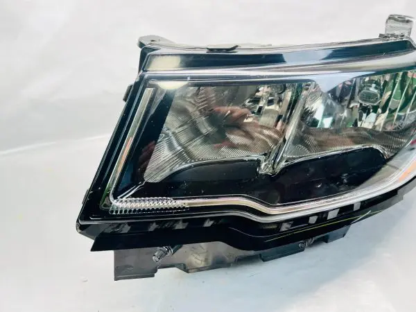 2017 2018 2019 2020 2021 JEEP COMPASS HALOGEN FRONT LEFT OEM HEADLIGHT - Image 2
