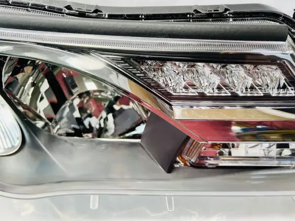 🎈NICE🎈  2013 2014 2015 TOYOTA RAV4 HALOGEN FRONT RIGHT HEADLIGHT NICE CLEAN - Image 5