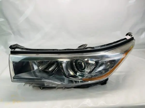 2014 2015 2016 TOYOTA HIGHLANDER HALOGEN FRONT LEFT OEM HEADLIGHT TABS FIXED