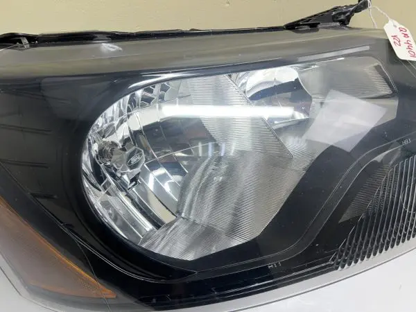 2015 2016 2017 2018 2019 2020 2021 FORD TRANSIT 150 250 350 RIGHT OEM HEADLIGHT - Image 5