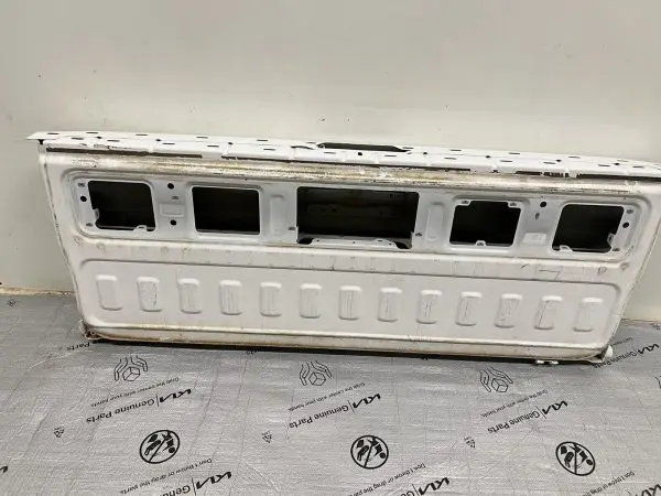 2020 2021 2022 2023 CHEVY SILVERADO 2500 3500 TAILGATE OEM GENUINE - Image 16
