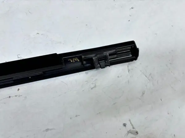 OEM 2004-2014 Ford F150 crew cab front right door belt molding 6l3z1821452a - Image 7