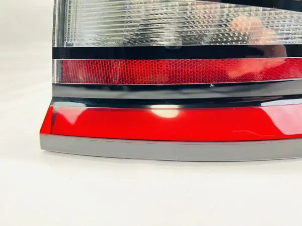 2015 2016 2017 2018 2019 2020 2021 2022 CHARGER LED REAR RIGHT TAIL LIGHT - Image 4