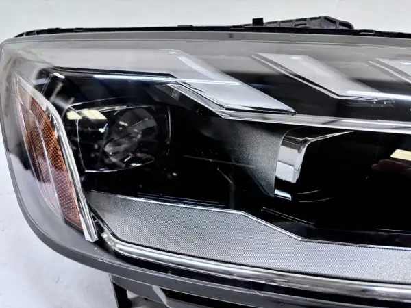 NICE 2020 2021 2022 2023 AUDI A4 S4 FULL LED RIGHT OEM HEADLIGHT 8W0941034F - Image 11
