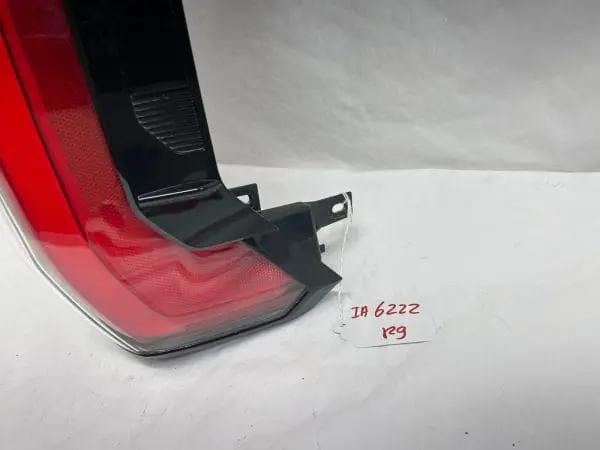 2022 2023 2024 toyota tundra led rear right oem tail light - Image 2