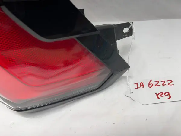 2022 2023 2024 toyota tundra led rear right oem tail light - Image 3