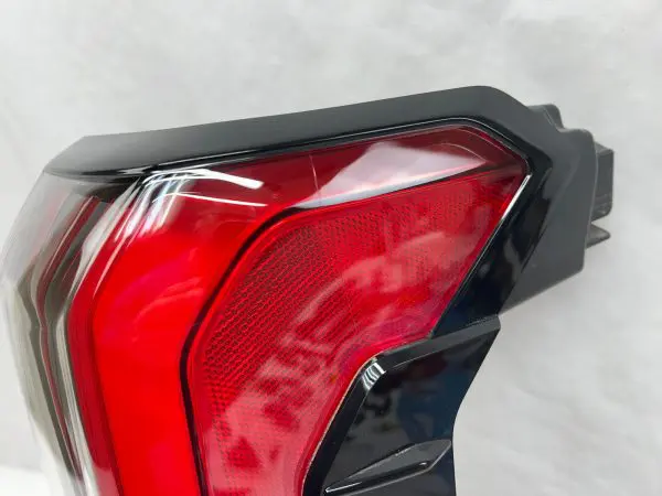 2022 2023 2024 toyota tundra led rear right oem tail light - Image 11