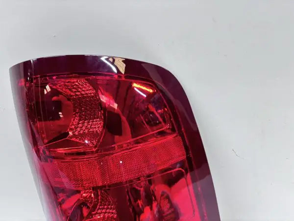 2007 2008 2009 2010 2011 2012 2013 2014 GMC SIERRA REAR RIGHT CAPA TAIL LIGHT - Image 4