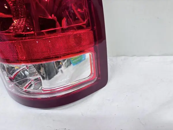 2007 2008 2009 2010 2011 2012 2013 2014 GMC SIERRA REAR RIGHT CAPA TAIL LIGHT - Image 6