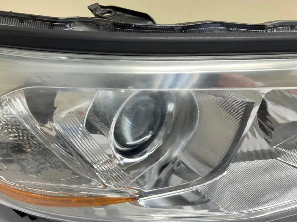 2014 2015 2016  TOYOTA HIGHLANDER HALOGEN FRONT RIGHT OEM HEADLIGHT - Image 7
